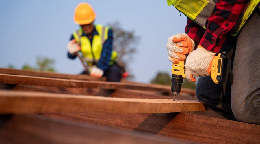 Professional gutter cleaning in Moreno Valley, CA